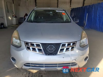 Piąte zdjęcie samochodu w środku: 2015 NISSAN ROGUE SELECT S VIN:JN8AS5MT3FW655585 - miniatura