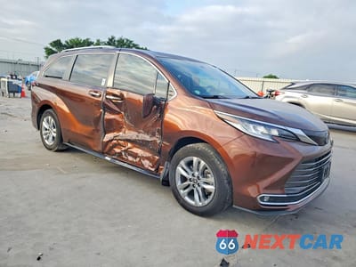 Czwarte zdjęcie samochodu z boku: 2022 TOYOTA SIENNA LIMITED 7-PASSENGER VIN:5TDZSKFC2NS050157 - miniatura