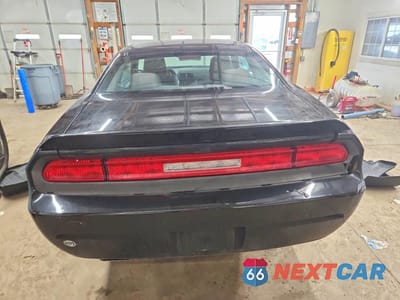 Zdjęcie 6 z 12 samochodu: 2012 DODGE CHALLENGER SXT VIN:2C3CDYAG1CH104979 - miniatura