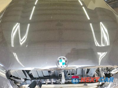 Zdjęcie 11 z 12 samochodu: 2022 BMW M550XI VIN:WBA13BK04NCJ34467 - miniatura