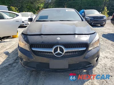Piąte zdjęcie samochodu w środku: 2016 MERCEDES-BENZ CLA 250 VIN:WDDSJ4EB0GN359570 - miniatura