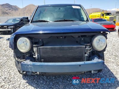 Piąte zdjęcie samochodu w środku: 2012 JEEP PATRIOT SPORT VIN:1C4NJPBB7CD593539 - miniatura
