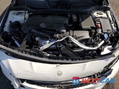 Zdjęcie 11 z 12 samochodu: 2018 MERCEDES-BENZ CLA 250 VIN:WDDSJ4EB7JN592871 - miniatura
