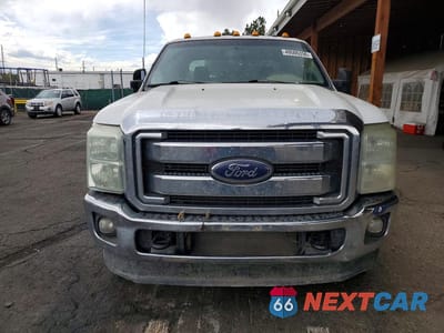 Piąte zdjęcie samochodu w środku: 2015 FORD F250 SUPER DUTY VIN:1FT7W2B69FEA78752 - miniatura
