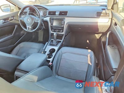 Zdjęcie 8 z 12 samochodu: 2013 VOLKSWAGEN PASSAT SE VIN:1VWBH7A31DC129241 - miniatura