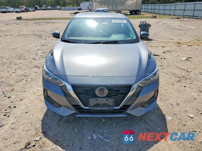 Piąte zdjęcie samochodu w środku: 2021 NISSAN SENTRA SV VIN:3N1AB8CV1MY326800 - miniatura