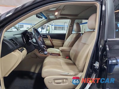 Zdjęcie 6 z 12 samochodu: 2013 TOYOTA HIGHLANDER LIMITED VIN:5TDDK3EH0DS224528 - miniatura