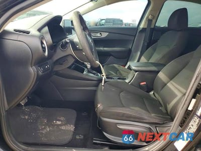 Zdjęcie 7 z 12 samochodu: 2020 KIA FORTE LXS VIN:3KPF24AD6LE196177 - miniatura