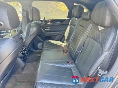Zdjęcie 6 z 10 samochodu: 2017 BENTLEY BENTAYGA VIN:SJAAC2ZV6HC015264 - miniatura