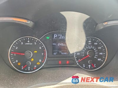 Zdjęcie 9 z 12 samochodu: 2018 KIA FORTE LX VIN:3KPFK4A75JE254898 - miniatura