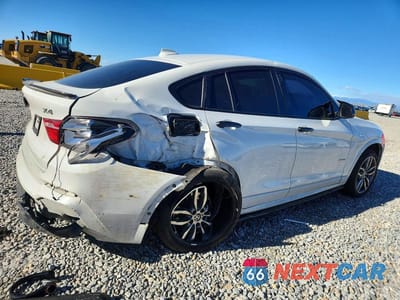 Trzecie zdjęcie samochodu z tyłu: 2016 BMW X4 XDRIVE28I VIN:5UXXW3C59G0R20062 - miniatura