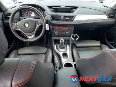 Zdjęcie 8 z 13 samochodu: 2014 BMW X1 SDRIVE28I VIN:WBAVM1C52EVW51676 - miniatura