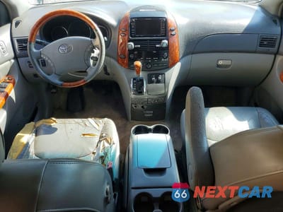 Zdjęcie 8 z 12 samochodu: 2006 TOYOTA SIENNA XLE LIMITED 7 PASSENGER VIN:5TDZA22C76S526770 - miniatura
