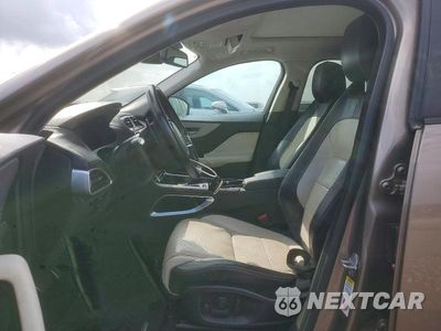 Zdjęcie 7 z 13 samochodu: 2017 JAGUAR F-PACE R - SPORT VIN:SADCL2BV9HA074262 - miniatura