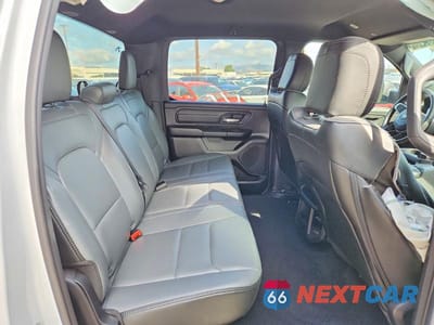 Zdjęcie 10 z 12 samochodu: 2025 RAM 1500 TRADESMAN VIN:1C6SRFNP4SN659199 - miniatura