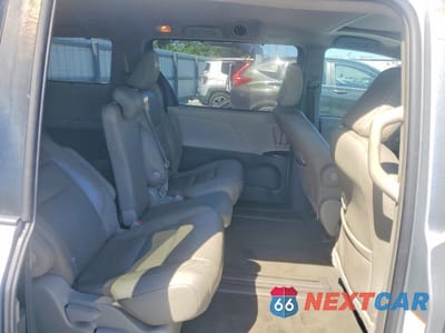 Zdjęcie 11 z 13 samochodu: 2019 TOYOTA SIENNA XLE 8-PASSENGER VIN:5TDYZ3DC4KS993128 - miniatura