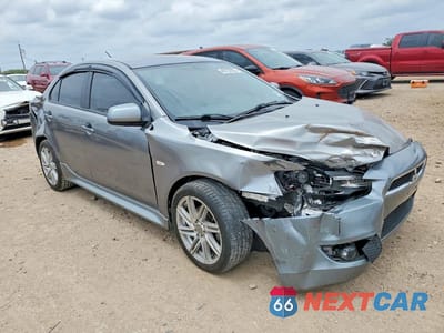 Czwarte zdjęcie samochodu z boku: 2012 MITSUBISHI LANCER ES VIN:JA32U2FU9CU017104 - miniatura