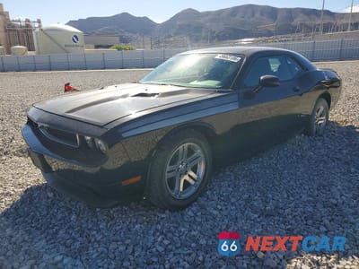 2014 DODGE CHALLENGER SXT 2C3CDYAG5EH214694 - główne zdjęcie licytacji z USA - miniatura