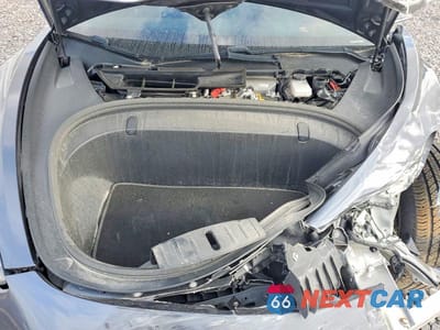 Zdjęcie 11 z 12 samochodu: 2018 TESLA MODEL 3 VIN:5YJ3E1EAXJF023925 - miniatura