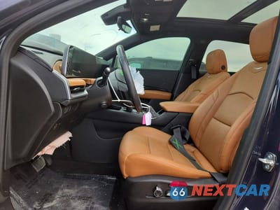 Zdjęcie 7 z 13 samochodu: 2024 CADILLAC XT4 PREMIUM LUXURY VIN:1GYFZCR41RF153353 - miniatura