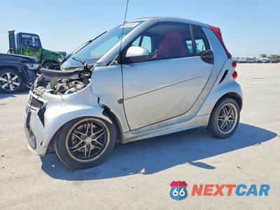 2013 SMART FORTWO PASSION WMEEK3BA8DK607587 - główne zdjęcie licytacji z USA - miniatura