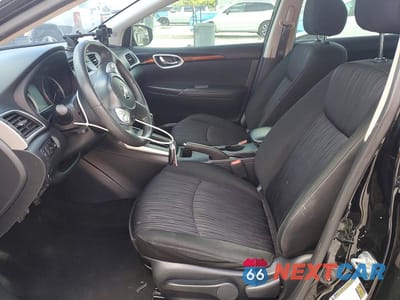 Zdjęcie 7 z 12 samochodu: 2019 NISSAN SENTRA SV VIN:3N1AB7AP7KY432857 - miniatura