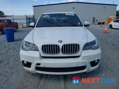 Piąte zdjęcie samochodu w środku: 2013 BMW X5 XDRIVE50I VIN:5UXZV8C52DL426919 - miniatura