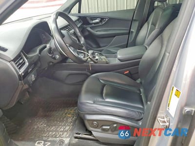 Zdjęcie 7 z 12 samochodu: 2019 AUDI Q7 PREMIUM PLUS VIN:WA1LAAF74KD012551 - miniatura
