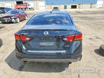 Zdjęcie 6 z 12 samochodu: 2019 NISSAN ALTIMA 2.5 SR VIN:1N4BL4CW2KC142980 - miniatura