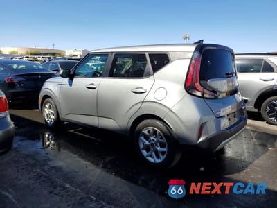 Drugie zdjęcie samochodu z przodu: 2023 KIA SOUL LX VIN:KNDJ23AU5P7861418 - miniatura