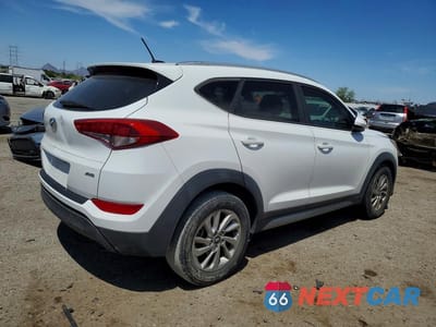 Trzecie zdjęcie samochodu z tyłu: 2017 HYUNDAI TUCSON SE VIN:KM8J3CA41HU325478 - miniatura