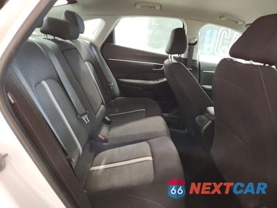 Zdjęcie 10 z 12 samochodu: 2025 HYUNDAI SONATA SEL VIN:KMHL64JA7SA428473 - miniatura