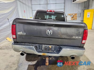 Zdjęcie 6 z 12 samochodu: 2015 RAM 1500 SLT VIN:3C6RR7LTXFG597200 - miniatura