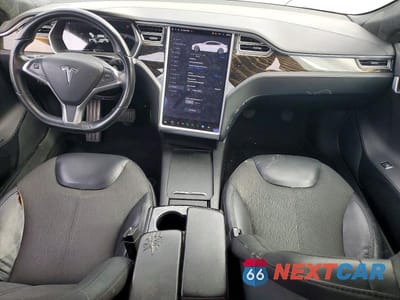 Zdjęcie 8 z 13 samochodu: 2016 TESLA MODEL S VIN:5YJSA1E10GF164065 - miniatura