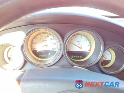 Zdjęcie 9 z 11 samochodu: 2010 DODGE CHARGER SXT VIN:2B3CA3CV2AH226610 - miniatura