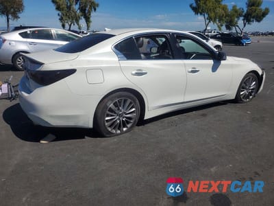 Trzecie zdjęcie samochodu z tyłu: 2020 INFINITI Q50 3.0T LUXE VIN:JN1EV7AP0LM201652 - miniatura
