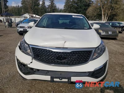 Piąte zdjęcie samochodu w środku: 2016 KIA SPORTAGE LX VIN:KNDPBCAC7G7876990 - miniatura