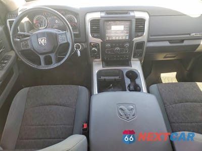 Zdjęcie 8 z 12 samochodu: 2017 RAM 1500 SLT VIN:1C6RR7LM7HS879427 - miniatura