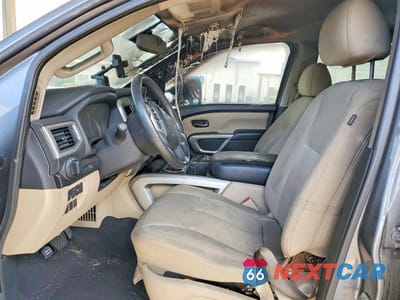 Zdjęcie 7 z 12 samochodu: 2016 NISSAN TITAN XD S VIN:1N6BA1F22GN518030 - miniatura