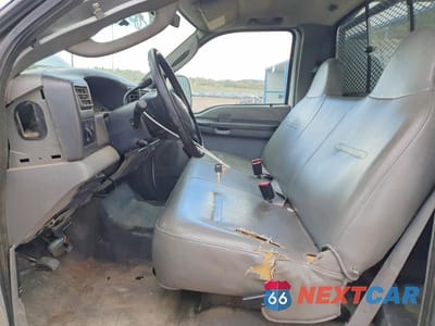 Zdjęcie 7 z 11 samochodu: 2004 FORD F250 SUPER DUTY VIN:1FTNF20L44ED86294 - miniatura