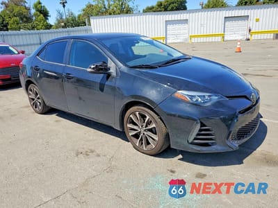 Czwarte zdjęcie samochodu z boku: 2018 TOYOTA COROLLA SE VIN:2T1BURHE1JC031475 - miniatura