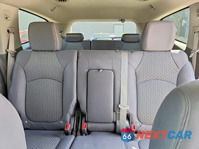 Zdjęcie 10 z 13 samochodu: 2012 CHEVROLET TRAVERSE LS VIN:1GNKREED9CJ357173 - miniatura