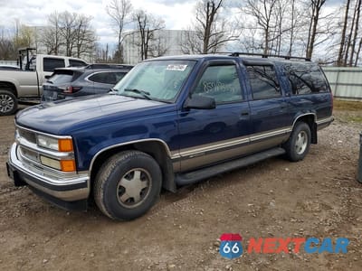 1998 CHEVROLET SUBURBAN C1500 1GNEC16R5WJ361307 - główne zdjęcie licytacji z USA - miniatura