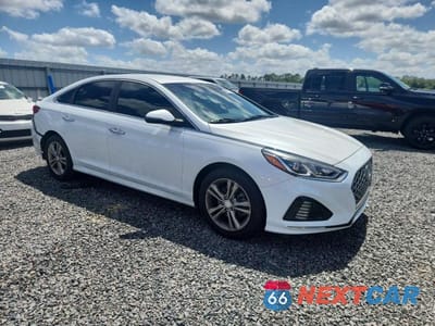 Czwarte zdjęcie samochodu z boku: 2019 HYUNDAI SONATA SEL VIN:5NPE34AF3KH771047 - miniatura
