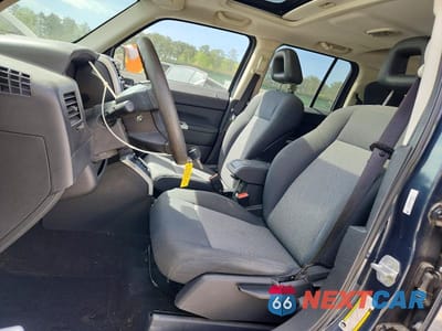 Zdjęcie 7 z 13 samochodu: 2008 JEEP PATRIOT SPORT VIN:1J8FT28WX8D522010 - miniatura