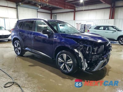 Czwarte zdjęcie samochodu z boku: 2026 NISSAN ROGUE SL VIN:5N1BT3CB1TC771810 - miniatura