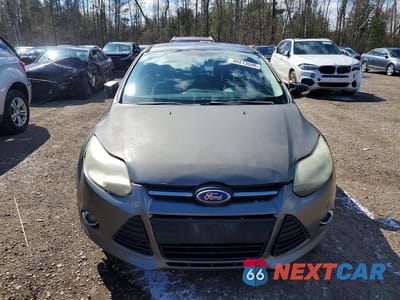 Piąte zdjęcie samochodu w środku: 2012 FORD FOCUS SE VIN:1FAHP3F21CL181594 - miniatura