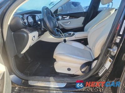 Zdjęcie 7 z 11 samochodu: 2017 MERCEDES-BENZ E 300 VIN:WDDZF4JBXHA100809 - miniatura