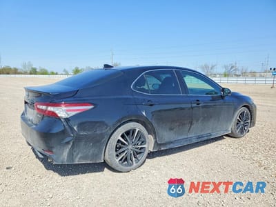 Trzecie zdjęcie samochodu z tyłu: 2019 TOYOTA CAMRY XSE V6 VIN:4T1BZ1HK4KU023394 - miniatura