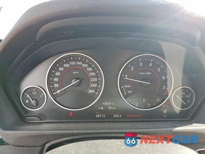 Zdjęcie 9 z 12 samochodu: 2017 BMW 330 XI VIN:WBA8D9G38HNU63589 - miniatura